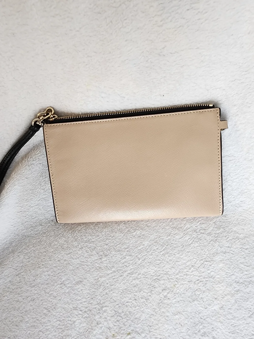 kate spade Black and Cream Two-Tone Wristlet Clutch - Picture 3 of 3